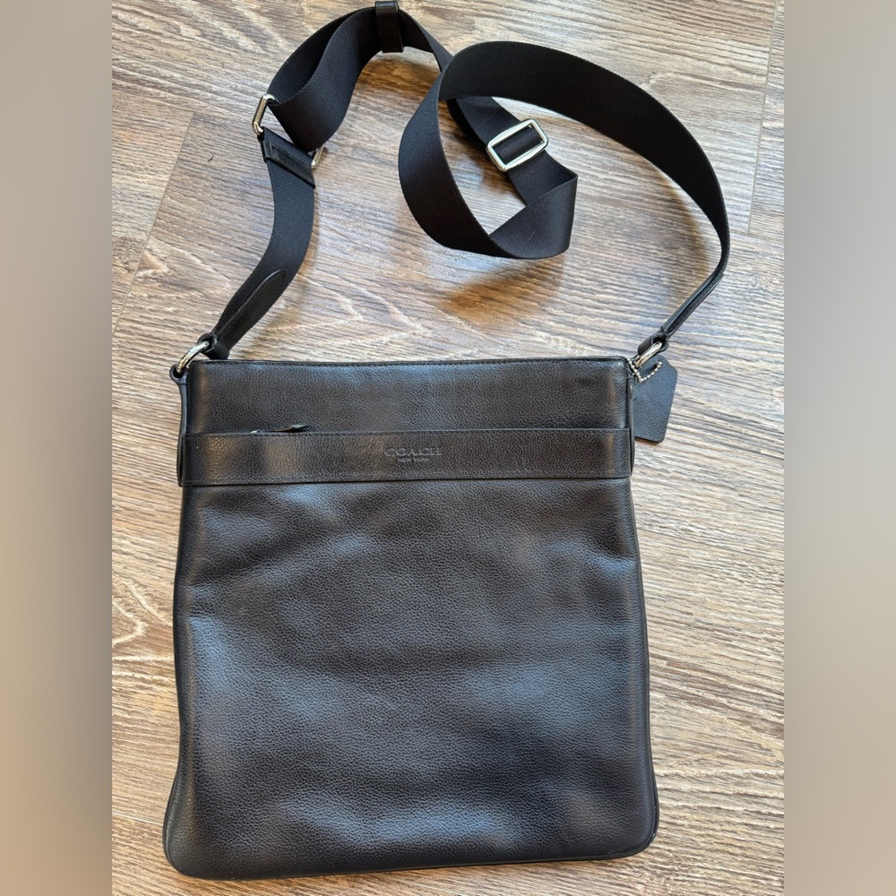 Coach Crossbody F54780 Charles In Calf Black Leather Messenger Black